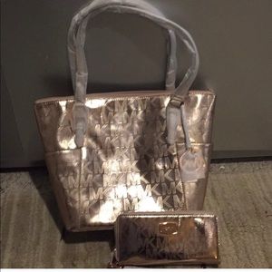 Michael Kors Purse & Jet Set Travel Continental